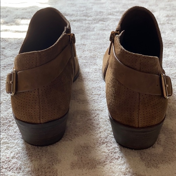 Vince Camuto Parveen Suede Booties w/Buckle - Picture 8 of 10